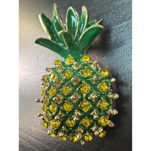 Vintage Pineapple Green Gradient Crystals Rhinestone Brooch Pin B85